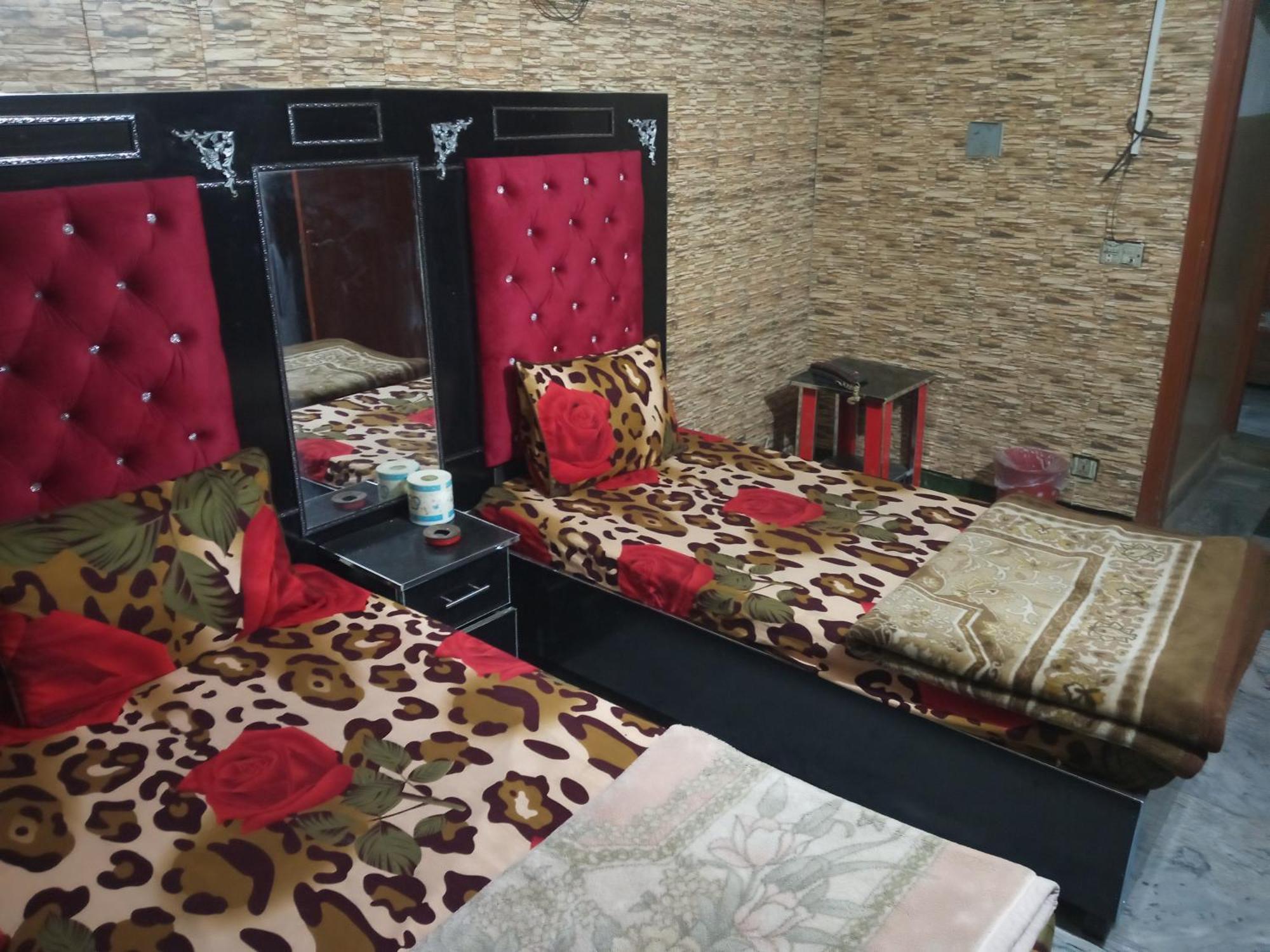 New Taj Family Hotel 拉合尔 外观 照片
